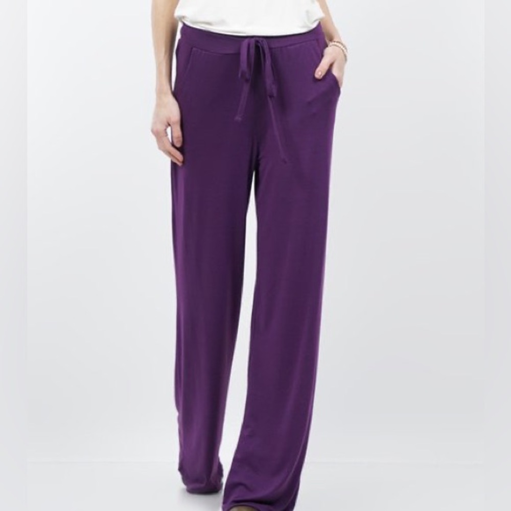 ⭐️ 3 for $8 Gap Lounge Pants